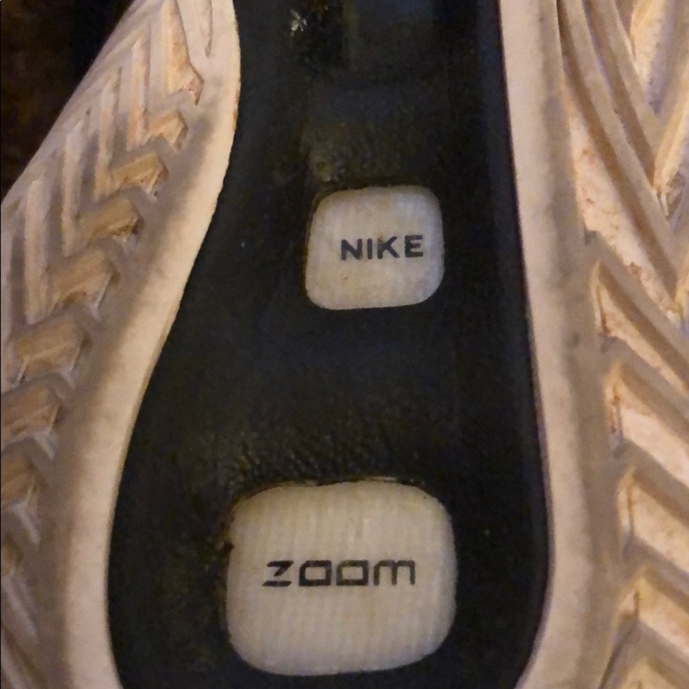 Nike Zoom Hyperquickness 2015 Basketball Shoe - Picture 7 of 12